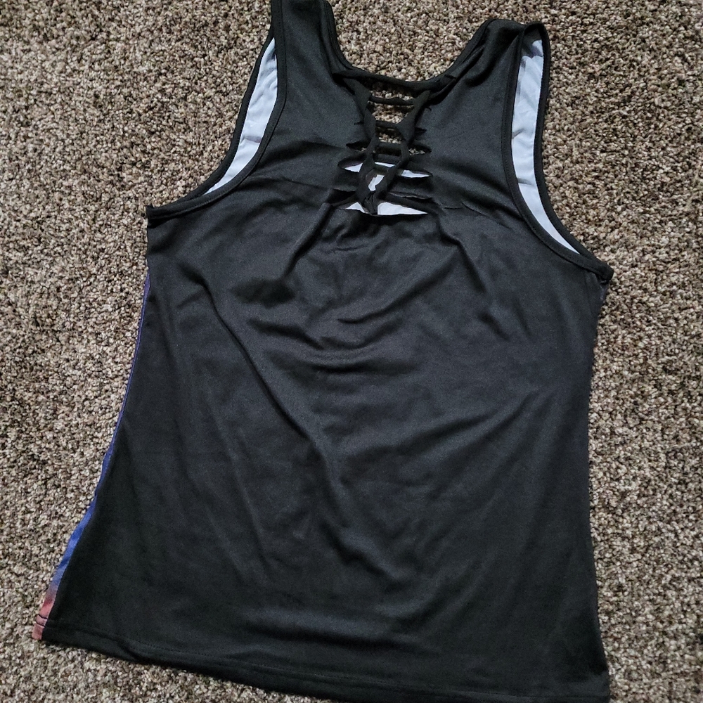 Wolf Moon Tank - Picture 3 of 4